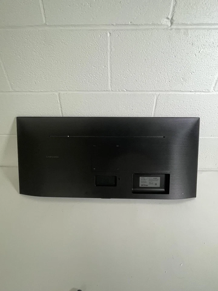 SAMSUNG 34" ViewFinity S50GC Series Ultra-WQHD Monitor - Image 4 of 4