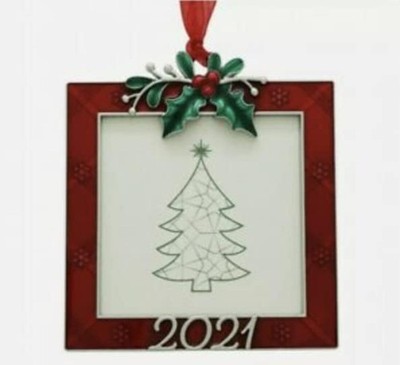 38898 - 2021 Christmas Frame Holiday Ornament |Pod 1-62|