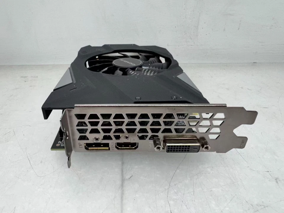 GIGABYTE GeForce GTX 1650 D6 OC 4GB Graphics Card GV-N1656OC-4GD Rev4.0 - Image 3 of 4