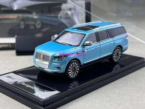 Shadow 1:64 Blue Navigator L Full Sized SUV Model Diecast Metal Car 