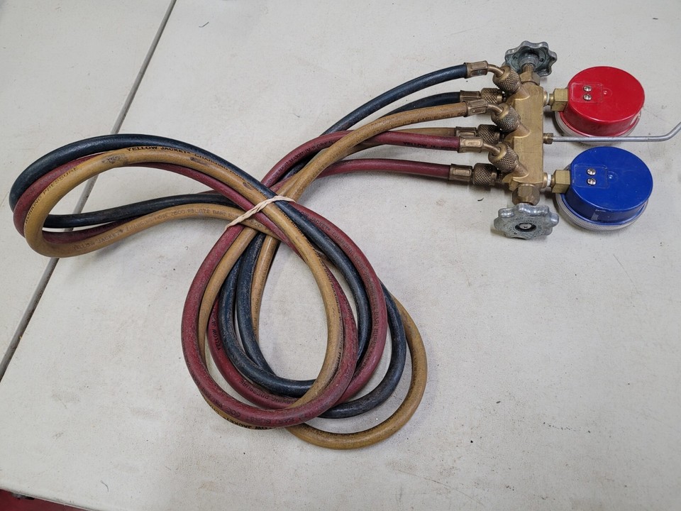 Yellow Jacket FlutterLess Manifold A/C Air Conditioner Gauges R12 R22