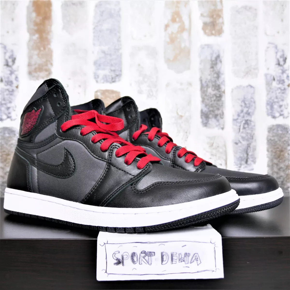 Jordan 1 retro store high black red
