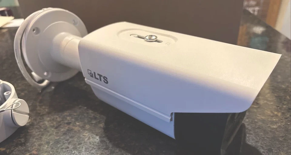 LTS Outdoor iP Bullet Camera CMIP9342W-MD New - Image 2 of 4