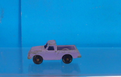 J-58- TOOTSIETOY VINTAGE PURPLE PICK-UP TRUCK GREAT CONDITION SOME WEAR SHOWN