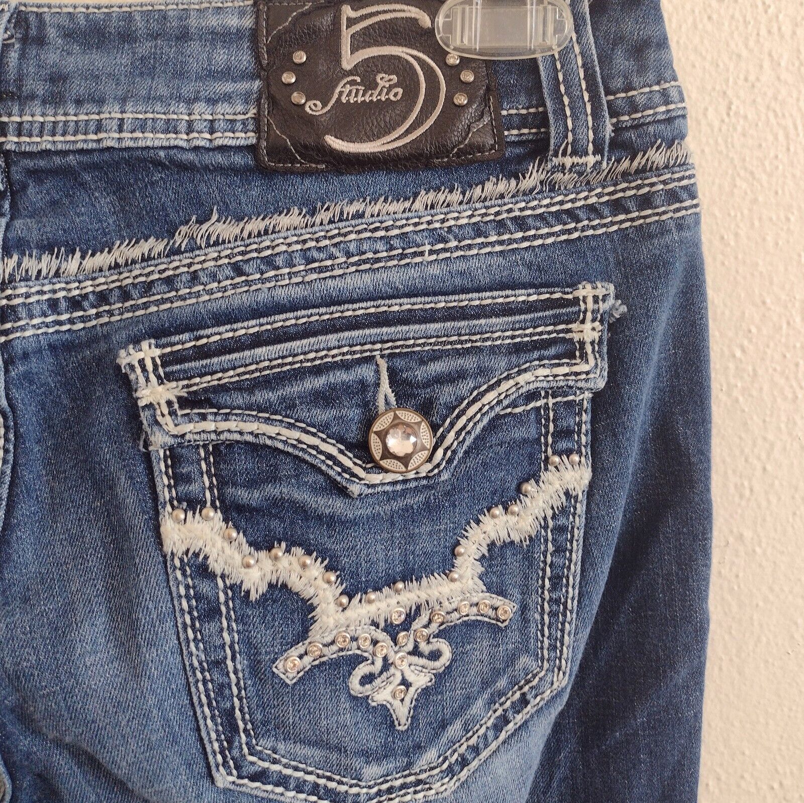 Picture 5 of 7