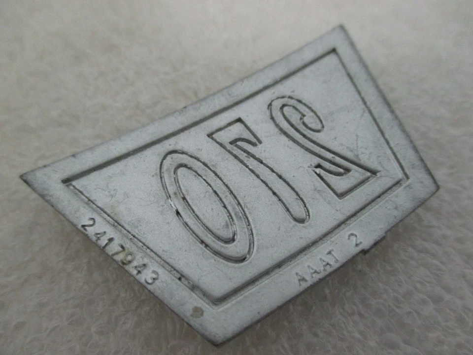 Mopar NOS 1964 Dodge Dart 270 capó adorno insertar calcomanía 2417943 Foto 3 de 4