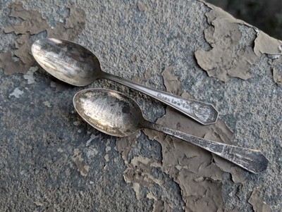Lot of 2 1933-34 Chicago World's Fair ''A Century Of Progress'' Souvenir Spoons