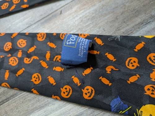 Vintage Winnie The Pooh Halloween Tie 90s 100% Polyester Disney FREE SHIPPING - Picture 7 of 7