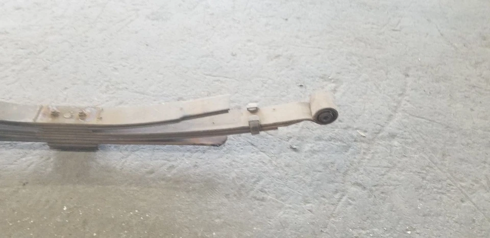 03 DODGE RAM 3500 4X2 LEAF SPRING REAR RIGHT PASSENGER Foto 3 de 4