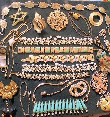 VTG Signed Napier Gerrys Sarah Cov Coro Monet Costume Jewelry Braclets Necklace