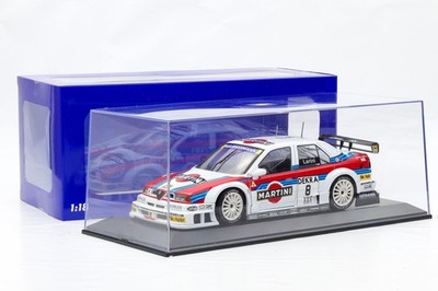 1:18 Werk83 Alfa Romeo 155 V6 Ti Martini DTM/ITC 1995 #8 Larini + Vitrine
