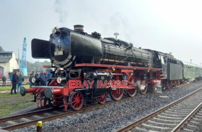 PHOTO  (2)  DRG CLASS 01 (LATER DB CLASS 001) 4-6-2 NO.01 202 (LATER 001 202-1)