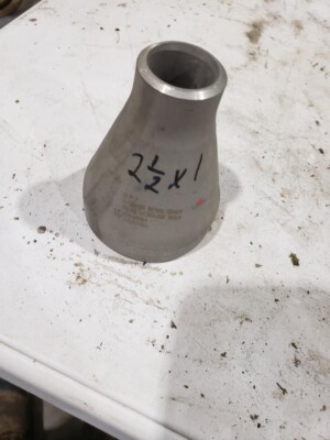 2 1/2'' X 1'' BUTT WELD BELL REDUCER COUPLING 304 STAINLESS S/S SCH 40S A/SA403