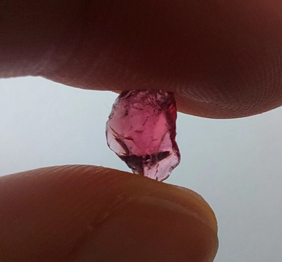 1.33ct Natural Australian Pyrope Rough Garnet Loose Gem High Grade VS1 Clarity - Image 4 of 4