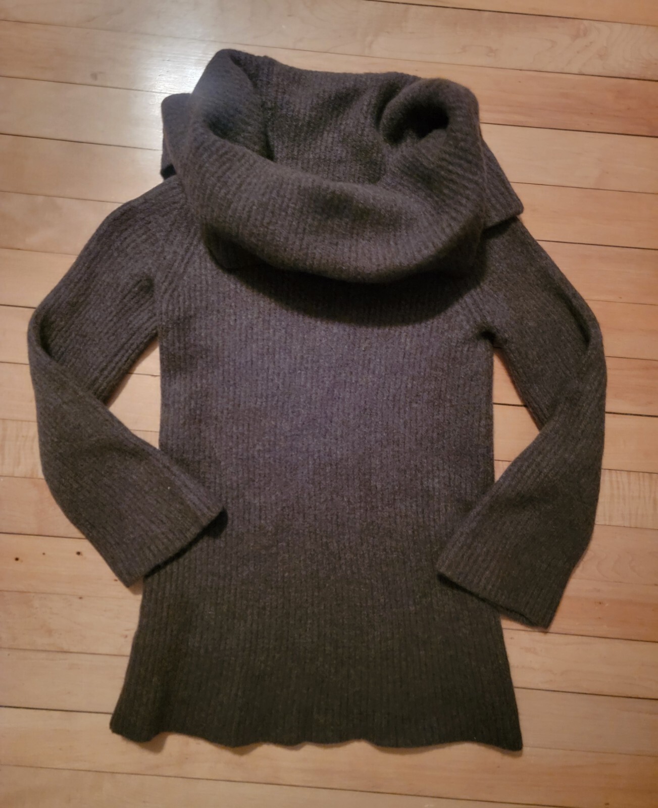 Women's Merino Wool Ribbed Cowl Neck Sweater - Small Tall-image