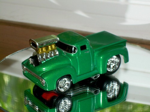 MUSCLE MACHINES 1/64 SCALE DIE CAST CARS FOR SALE LARGE SELECTION PICK YOURS - Picture 14 of 121