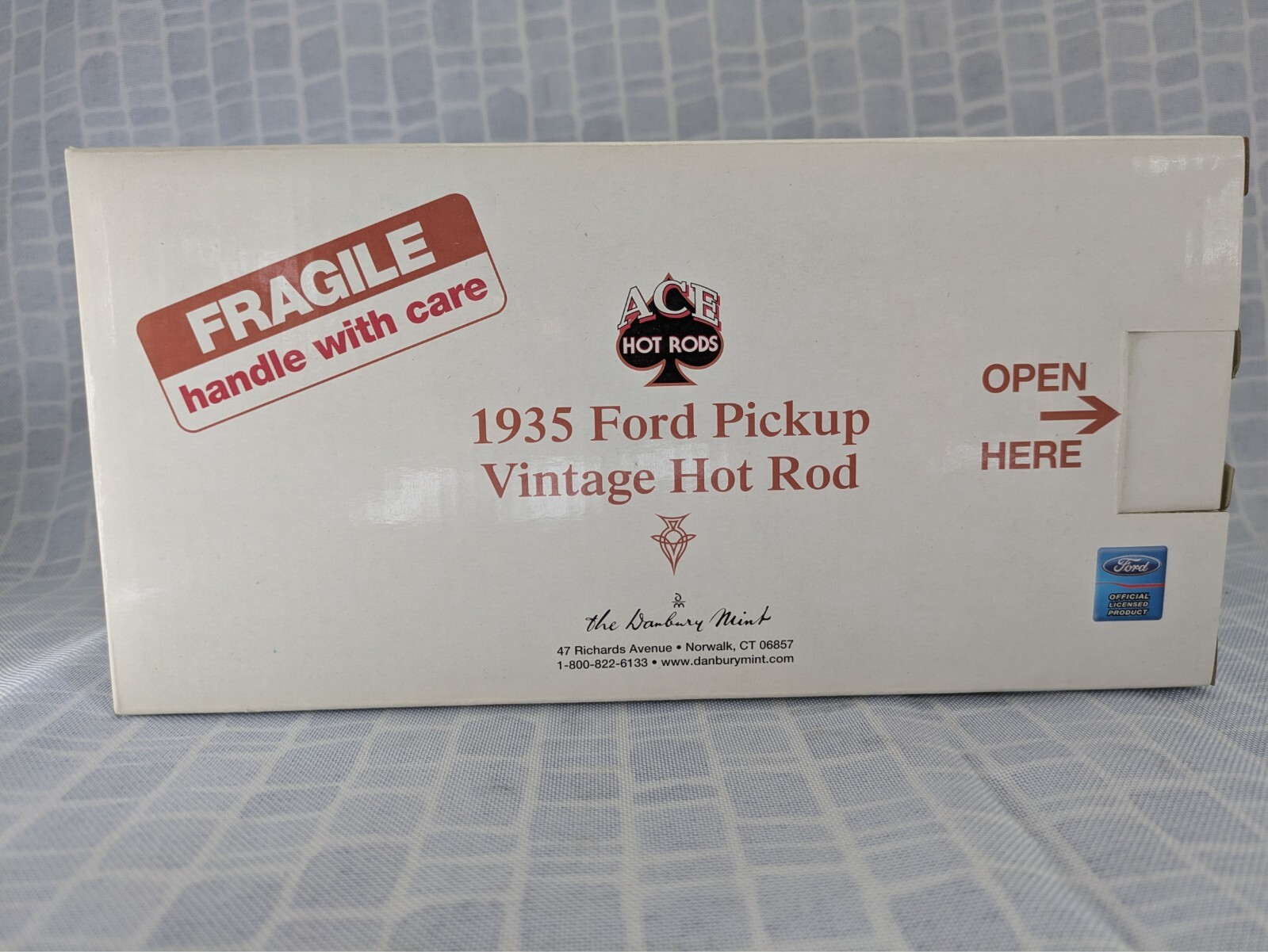 1935 Ford Pickup Hot Rod by Ace Hot Rods - Danbury Mint 1:24 Scale Model