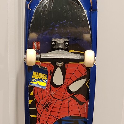 NIB 1997 Marvel Spider-Man Skateboard Comic Book Board Original
