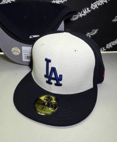 NWT New Era 59Fifty Los Angeles Dodgers Thermal Navy Blue White Fitted Hat MENS
