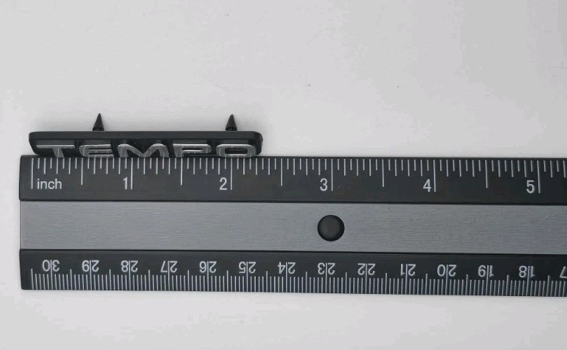 Ford Tempo 1986 emblema vintage OEM Foto 2 de 4