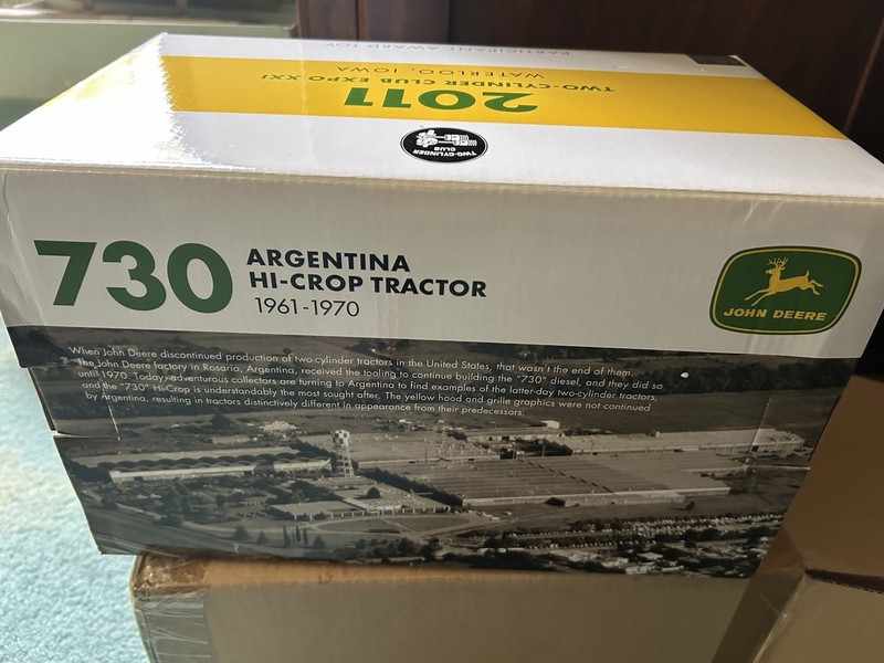 2011 ERTL John Deere 730 Hi Crop Two Cylinder Expo XXI 1/16  Official Show Toy