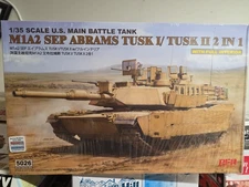1/35 M1A2 SEP Abrams TUSK I / II (2 in 1) w/ Interior Rye Field Model #5026 NEW
