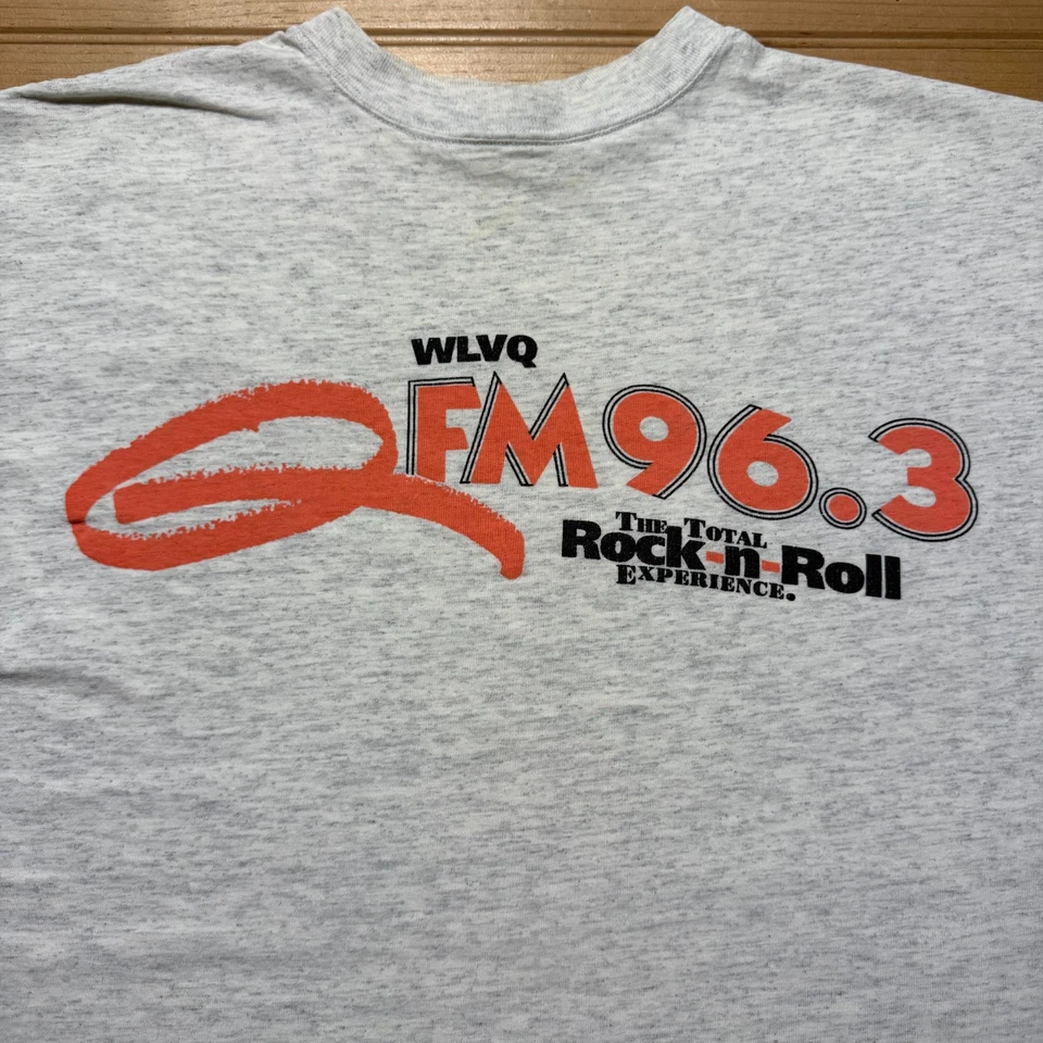 Vintage 90s WLVQ Radio Station FM 96.3 Rock & Roll T-Shirt USA Made - Size XL - Image 2 of 4