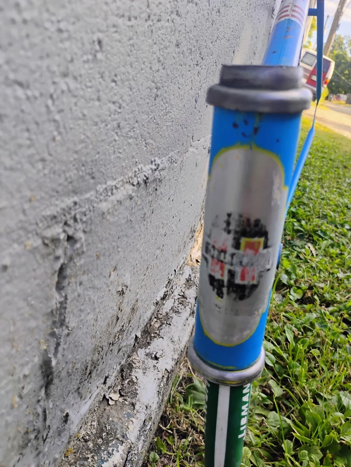 Cuadro de bicicleta vintage Huffy Olympia de 10 velocidades Foto 3 de 4