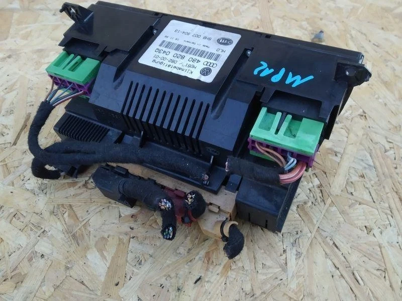 4B0820043Q Climate Control Unit Audi A6 S6 C5 4B 1999 - Image 3 of 4