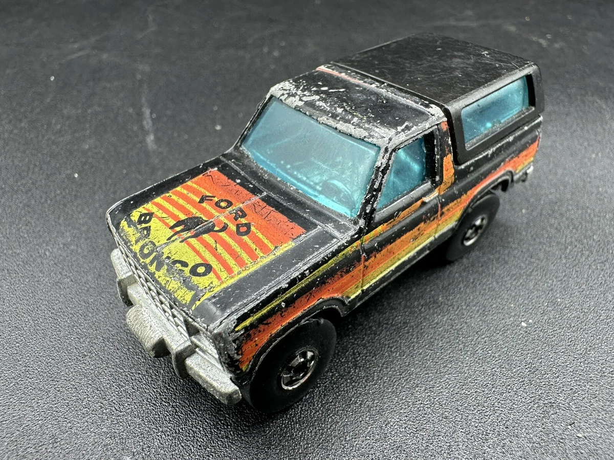Hot Wheels Black 1980 Ford Bronco Blackwalls Hong Kong Base