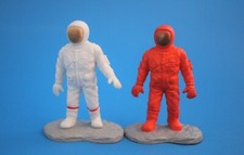2 Safari Ltd Astronaut Suit 2" Tall Play Figures Orange White