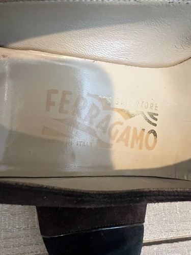 Vintage Salvatore Ferragamo Brown Suede Pumps Black Accents Women’s Shoe Size 9 - Picture 7 of 12
