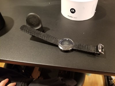 motto 360  first generatoln watch