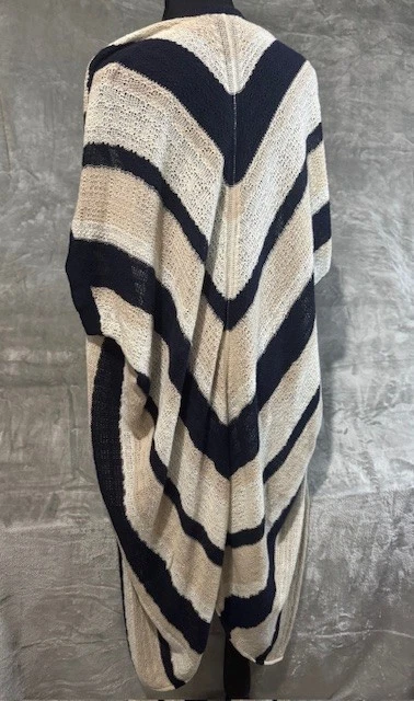 Mantón Ann Taylor negro/beige/crema talla única Foto 4 de 4