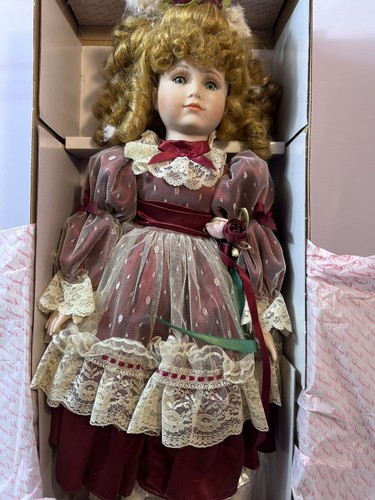 Porzellanpuppe von Camelot, 21 Zoll mit Originalkarton Echtheitszertifikat NEU QVC Vintage 1D - Bild 7 von 10