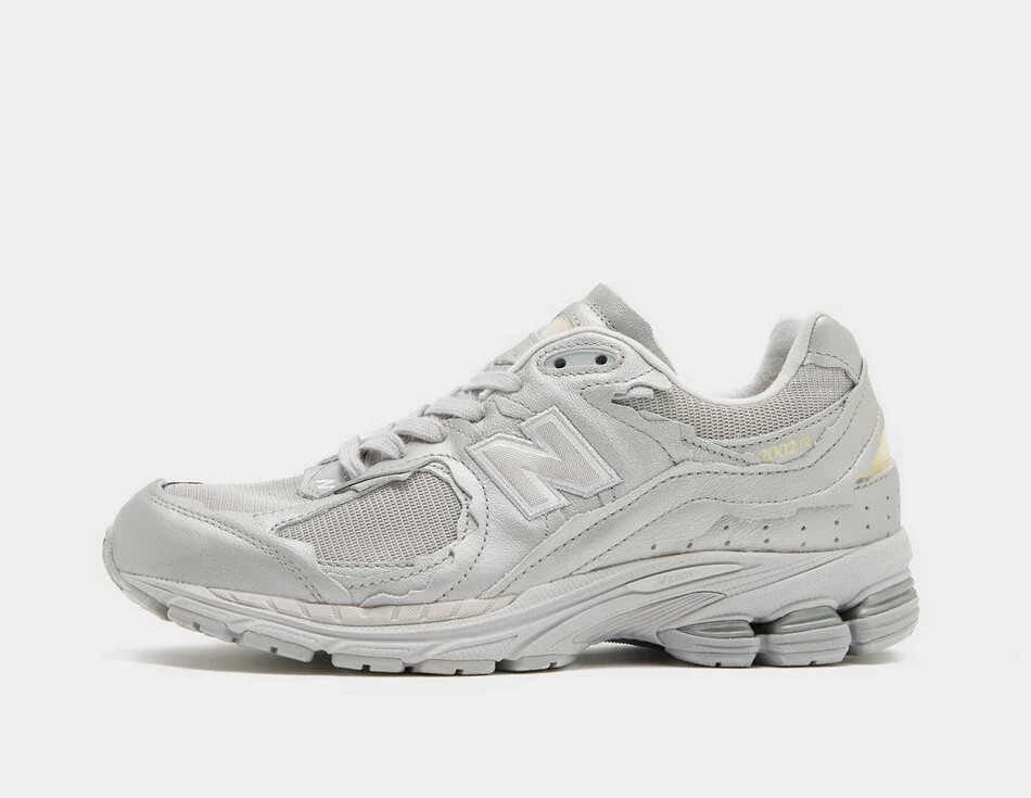 New Balance 2002R ‘Refined Future’ Men’s Shoes in Grey New Balance 2002R ‘Refined Future’ Men’s Shoes in Grey