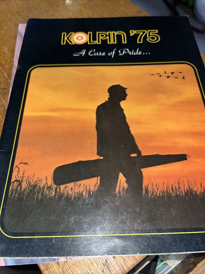 VINTAGE LOT of gun magazines books ads advertisements Sierra Pachmayr Kolpin 13 - Image 3 of 4