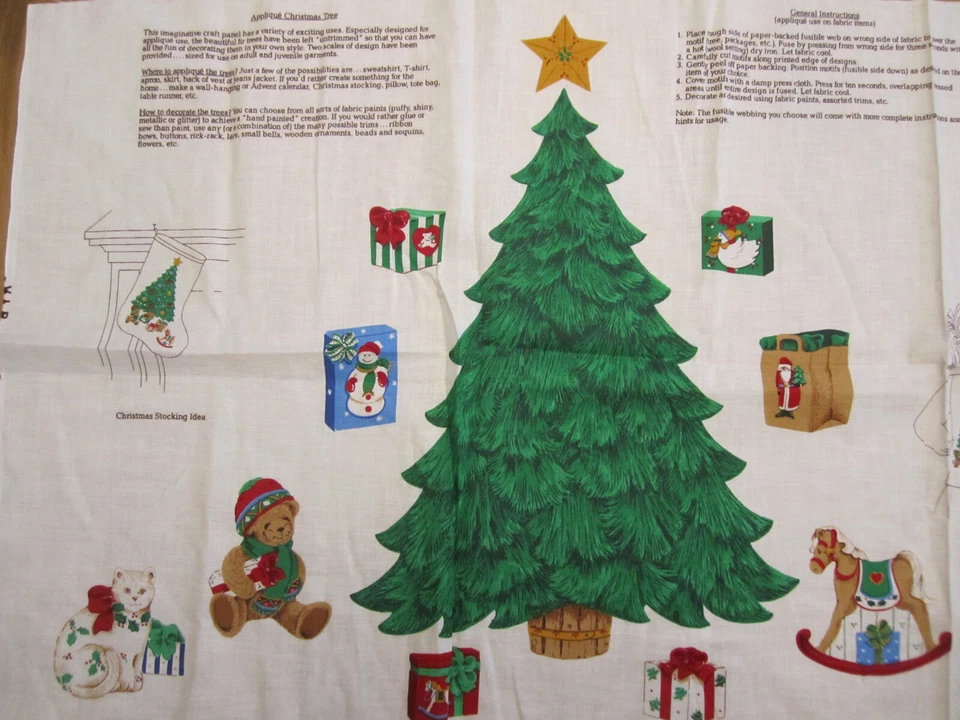 Cranston Print Works Christmas Tree Fabric Panel Applique Wall Hanging - Image 2 of 3