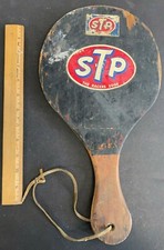 VINTAGE THICK WOOD WOODEN RACQUETBALL/TENNIS PADDLE W/LEATHER STRAP MS 11421