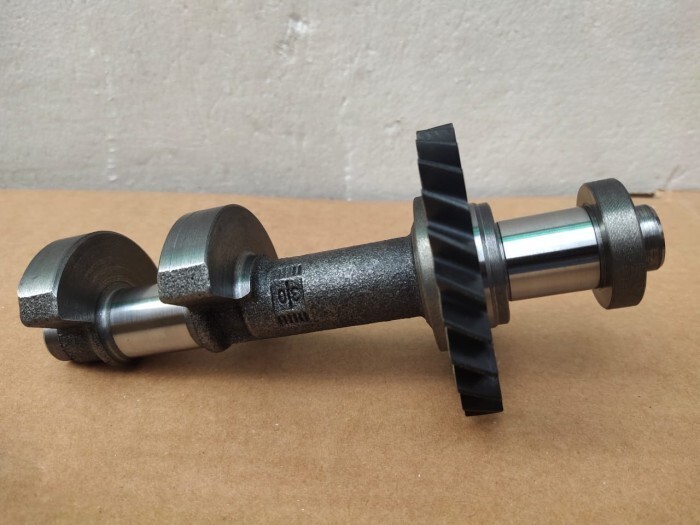 _2teru9  13601-28021 13602-28020 Genuine Toyota BALANCE SHAFT SET 2AZ
