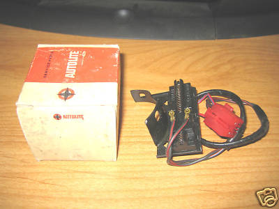 NOS 1967 Ford Galaxie Mercury 3-Speed Manual Transmission