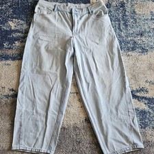 American Eagle Outfitters Women's Light was size 14 barrel jeans