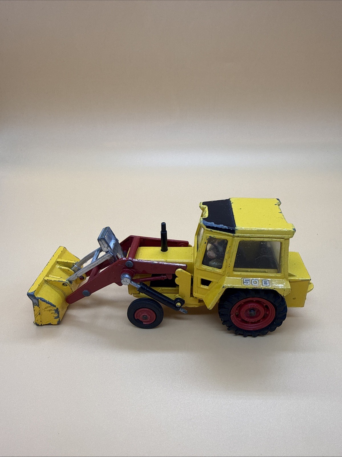 Corgi 54, MF50b Tractor With Shovel - Free Price Guide & Review