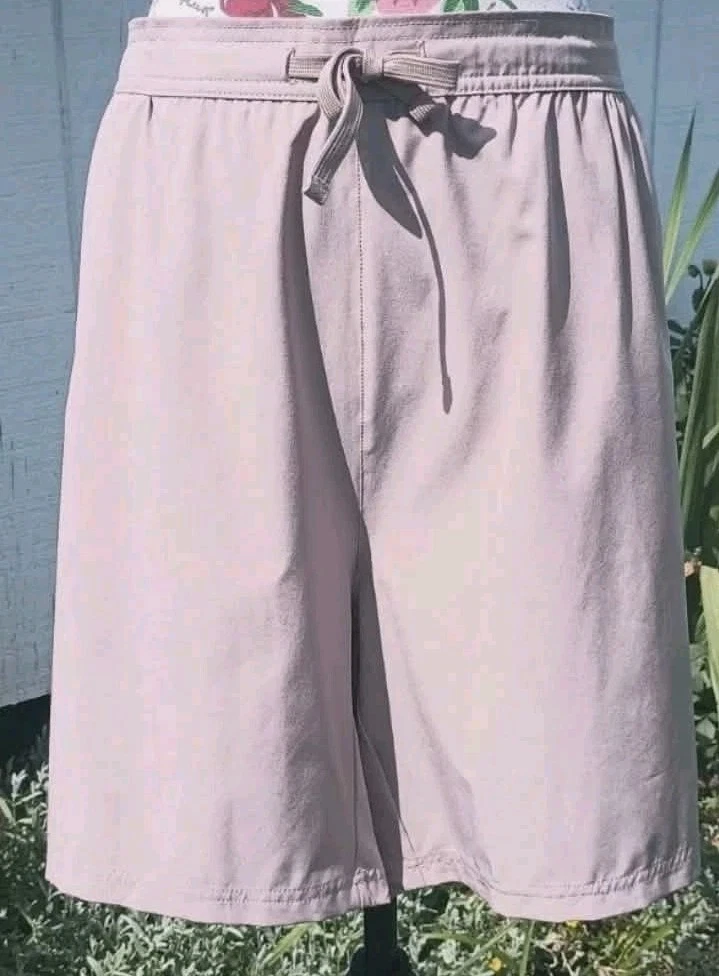 BYLT Basics Men's Beige Shorts 3XL Pockets Drawstring Quick Dry Resortwear Beach