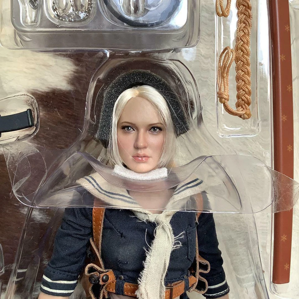 Hot Toys Película Obra Maestra Angel Wars Bebé Muñeca 1/6 Figura SUCKER PUNCH Japón Foto 3 de 4