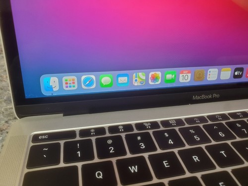 Apple MacBook Pro 13" Retina Core i5 2.3 GHz 8GB 128GB 2017 A1708 PANTALLA IMPERFECCIÓN - Imagen 3 de 23