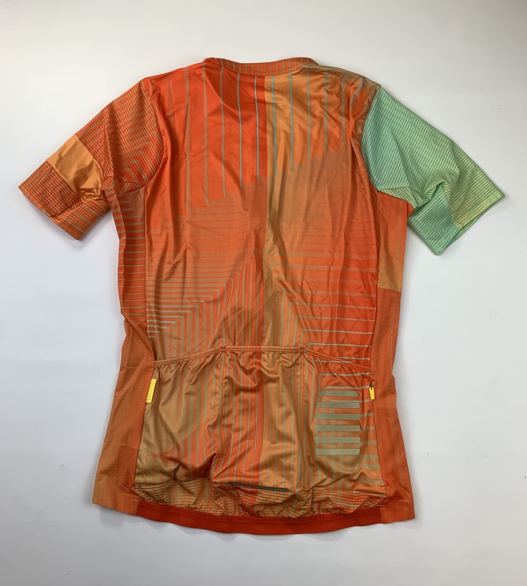 ローガン様用Rapha tricolour jersey  Mサイズ Men's Trail 3/4 Sleeve Jersey | Rapha