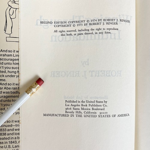 Winning Through Intimidation Robert J. Ringer HC / DJ / 1974 2nd Edition - Foto 9 di 11