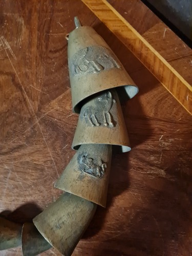 Antique Bell Chimes - Picture 16 of 18