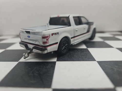 1:64 Custom 2220 XL Ford F150 4WD truck Pickup Farm Greenlight 4x4 hitch & tow - 第 4/9 張圖片